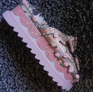 Irregular choice sandals